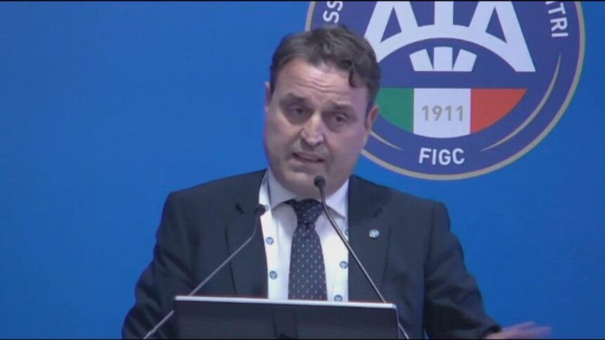 Abitri, il presidente Aia Zappi: "Sì al Var a chiamata, ma non dipende da noi"