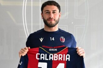 Bologna, Calabria può giocare dal 1' contro il Parma. Out l'infortunato Holm