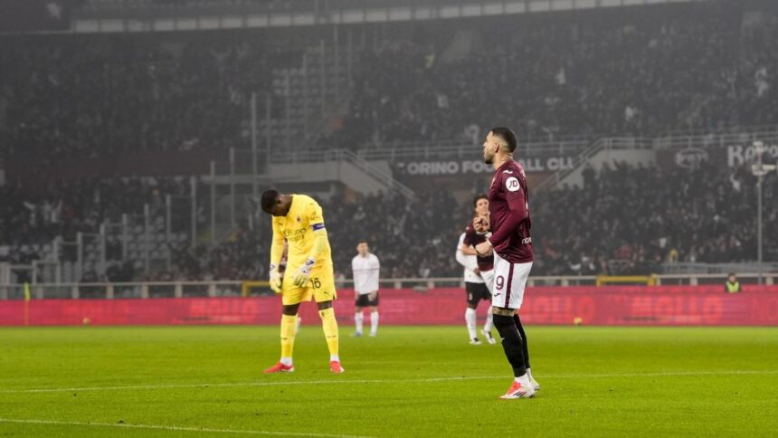 Torino-Milan, Maignan rinvia addosso a Thiaw e causa l'autogol