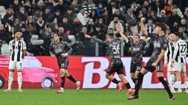 Juve fuori ai rigori, Thiago Motta infuriato accusa i giocatori: "Vergogna". Bufera sul web
