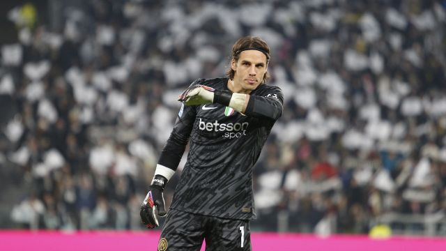 salterà Napoli e Champions. Martinez vuole convincere Inzaghi e allontanare Donnarumma