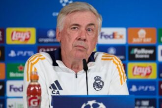 Real-City Ancelotti “sbugiarda” Guardiola, la conferenza è uno show. C'e n'è anche per gli arbitri spagnoli e il var