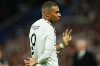 Champions, Mbappé firma Real-Manchester City e l’eliminazione choc di Guardiola. Kvara gol in Psg-Brest