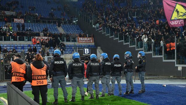 durissima sanzione in Europa League, settore dell'Olimpico chiuso contro il Porto