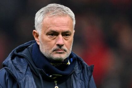 ridotta la squalifica a Mourinho e il Fenerbahce porta in tribunale il Galatasaray