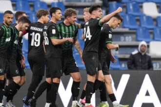 Serie B, Sassuolo in fuga: il gol di Moro stende il Pisa. Grosso vola a +8