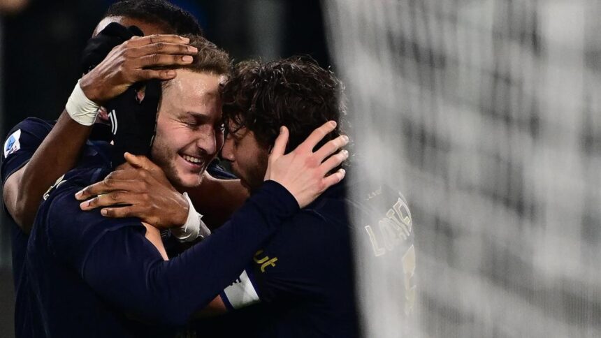 Juve-Verona, Koopmeiners dai fischi agli applausi col gol del 2-0