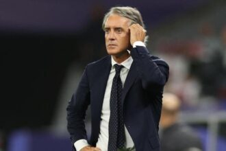 Roberto Mancini dice sì alla Juventus. Motta, addio in vista dopo il Genoa