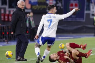 Pairetto si perde un rosso, nega due rigori e annulla un gol