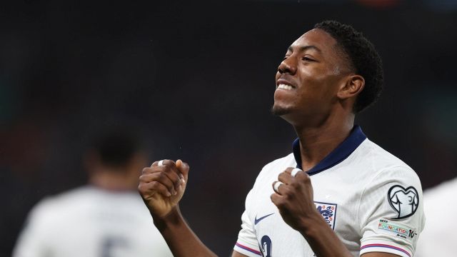 Lewis-Skelly si prende l’Inghilterra, Lewandowski salva la Polonia