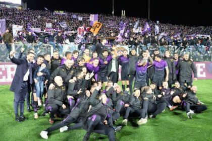 Fiorentina punita per la coreografia anti Juventus, squalifica e maxi-multa per Gasperini 