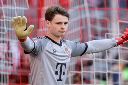 si ferma il secondo Urbig, Neuer accelera il recupero