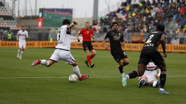Orsolini richiama Spalletti, sorpresa Terence Hill al Penzo