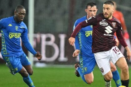 decisivo un lampo di Vlasic, deludono Ricci ed Elmas. D'Aversa a rischio