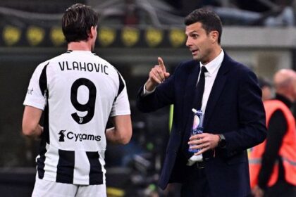 Stojkovic contro il tecnico della Juve per la gestione di Vlahovic