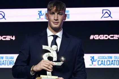 Arnautovic e Correa ai saluti