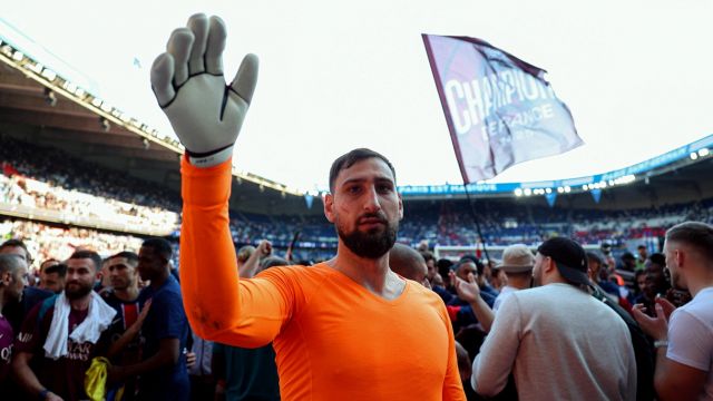 titolo con 6 turni d’anticipo. Kvara e Donnarumma sorridono ma la Champions è il vero banco di prova