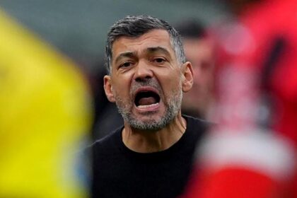 Milan, difesa a tre o a quattro tra Atalanta e derby con l'Inter