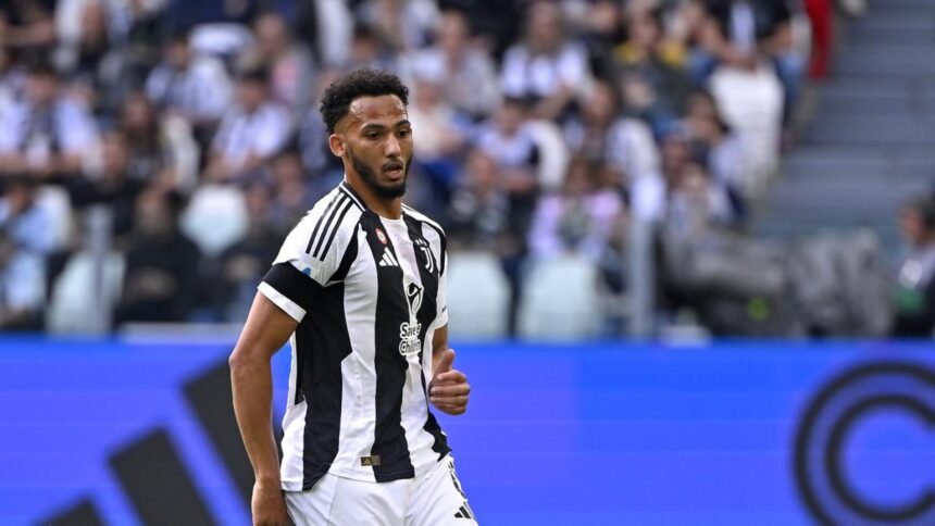 Juve, infortunio per Kelly: salterà le gare con Bologna e Lazio