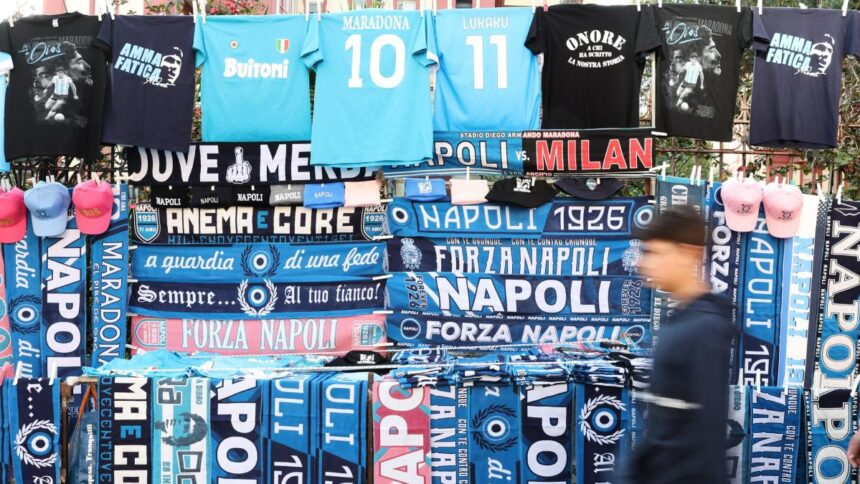 Napoli e il sogno scudetto in città: i tifosi tra entusiasmo e scaramanzia
