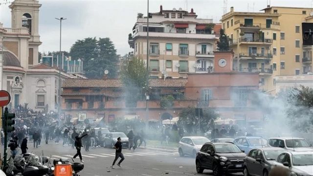Giudice Sportivo, la Procura Federale indaga sul derby di Roma. La Lazio perde Isaksen, stangato il Genoa