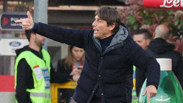 non c’è solo De Laurentiis nel mirino. Dopo Monza i tifosi lo scaricano