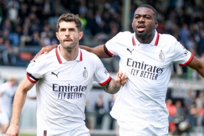 Pulisic decisivo, Gimenez ritrova il gol ma che spaventi per il Diavolo