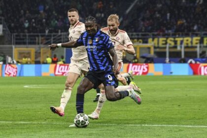 i rigori di Thuram e la garra di Lautaro, ma è (mini) bufera su Inzaghi, Dimarco e Taremi