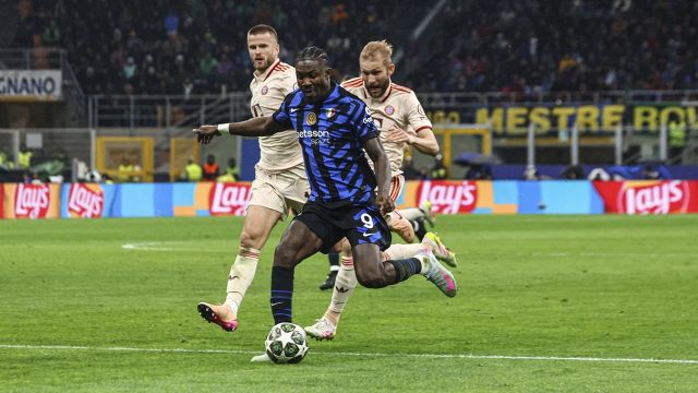 i rigori di Thuram e la garra di Lautaro, ma è (mini) bufera su Inzaghi, Dimarco e Taremi