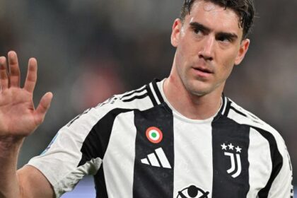 La Juventus raddoppia brand sulla maglia, la strategia di Elkann per firmare con Jeep e Visit Detroit: l'escamotage