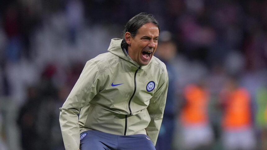 Euforia Inter: il viaggio in pullman e la felicità per il -1. Inzaghi: "Ora tosti"