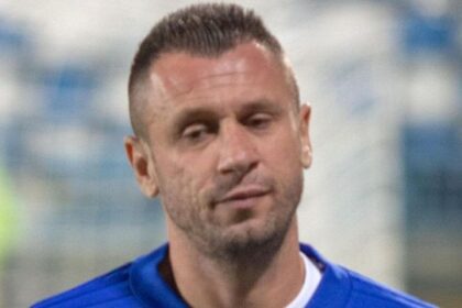 "Falliti, sapete cos'è giocar bene?"