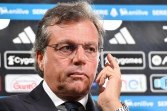 è rivoluzione bianconera con Chiellini e Comolli. I perché del flop dell'ex Napoli