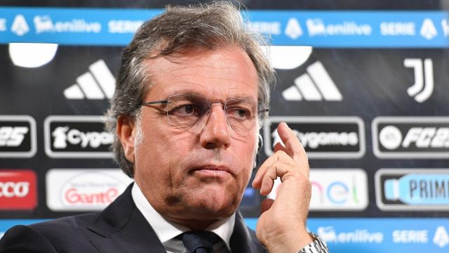 è rivoluzione bianconera con Chiellini e Comolli. I perché del flop dell'ex Napoli