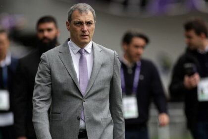 Juventus, la roulette degli allenatori estrae il nome di Marco Silva. La rabbia dei tifosi contro Comolli e John Elkann