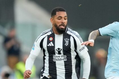 costretto al mea culpa su Instagram dopo le critiche sui social