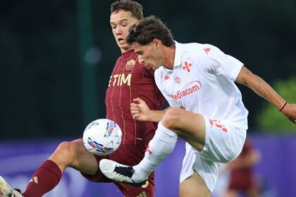 l’arbitro non vede due rigori e tanti gialli