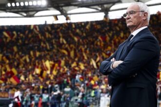 la polemica con arbitri e Aia continua. Poi l'emozione per l'ultima all'Olimpico