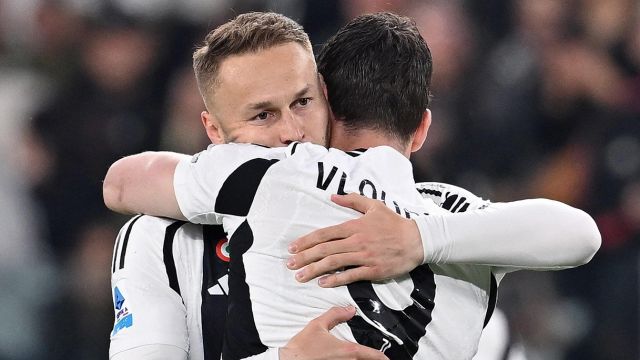 campionato finito e Mondiale per club a rischio. Il calvario dell’olandese e la rabbia dei tifosi