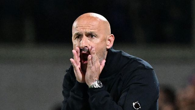 la situazione del tecnico e gli ostacoli per i rossoneri 