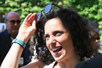 Brignone, si allungano ancora i tempi per la seconda operazione e le parole su Milano-Cortina ora preoccupano