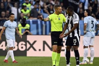 cosa è stato detto all'arbitro