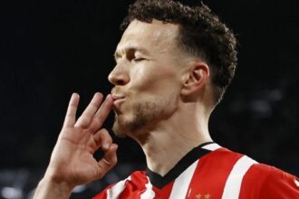 a 36 anni trascina il Psv e ora lo cercano le big