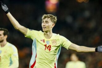 l’ex Juventus a disposizione al Mondiale per club. Nuove critiche a Giuntoli