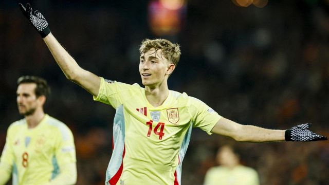l’ex Juventus a disposizione al Mondiale per club. Nuove critiche a Giuntoli