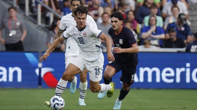 con Modric e Xhaka, centrocampo tutto nuovo per Allegri