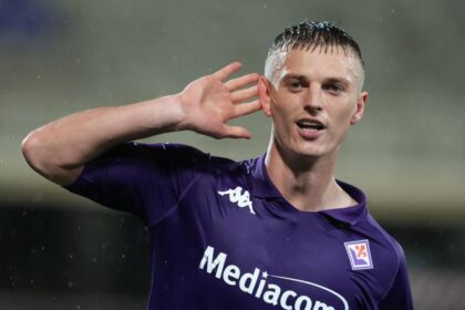Gudmundsson, per Fiorentina e Bologna duello di mercato
