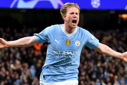 De Bruyne al Napoli: in Italia per le firme