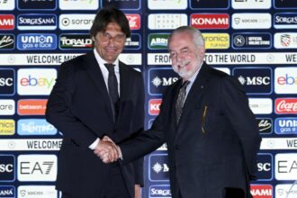 Napoli, De Laurentiis esalta Conte: "Merito suo se abbiamo vinto"