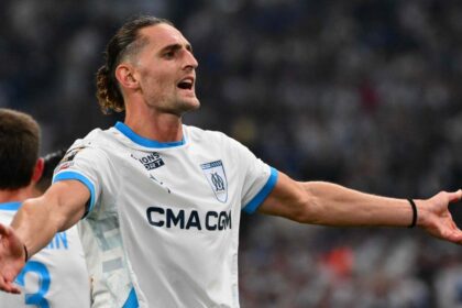 Milan, Rabiot, Allegri lo chiama: "Vieni". La trattativa